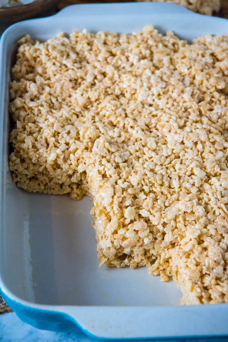 Microwave Rice Krispie Treats in 5 Minutes | Flour on My Fingers
