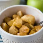 Easy 5-Minute Microwave Apples Baked in Cinnamon